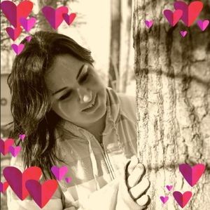 Meet your Posher, Kelly